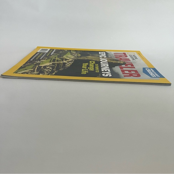 National Geographic Traveler magazine April May 2017 paperback - Picture 6 of 15